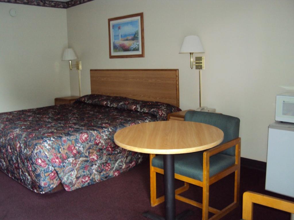 Western Motel Folkston Exterior photo