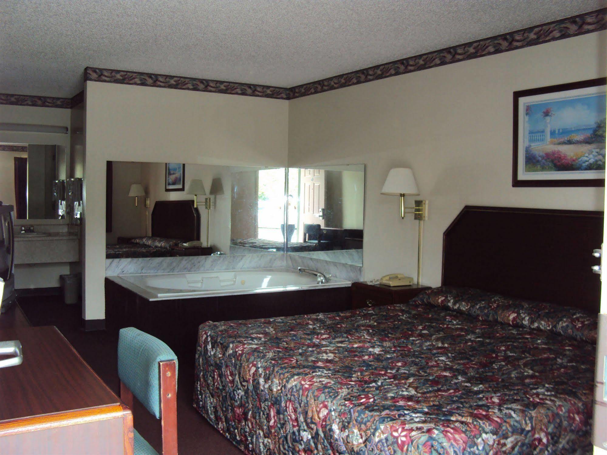 Western Motel Folkston Exterior photo